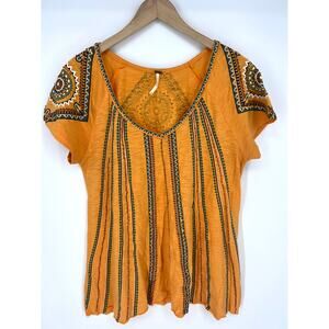 Free People Marigold Short Sleeve Beaded Aztec V Neck T Shirt Size M **READ**
